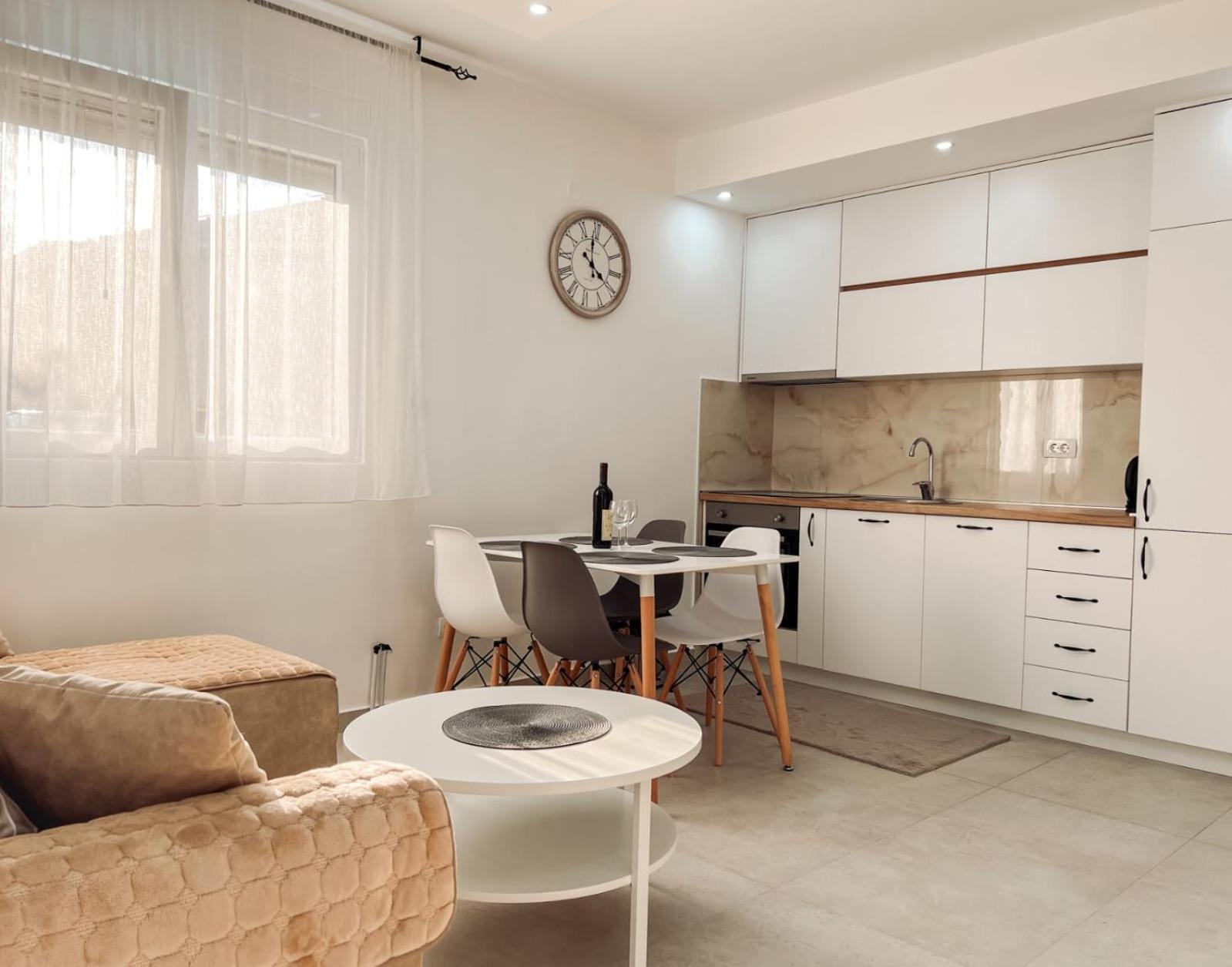 M&N Residence 티바트 외부 사진
